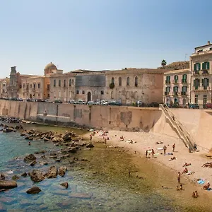Palazzo Spagna Nyaraló